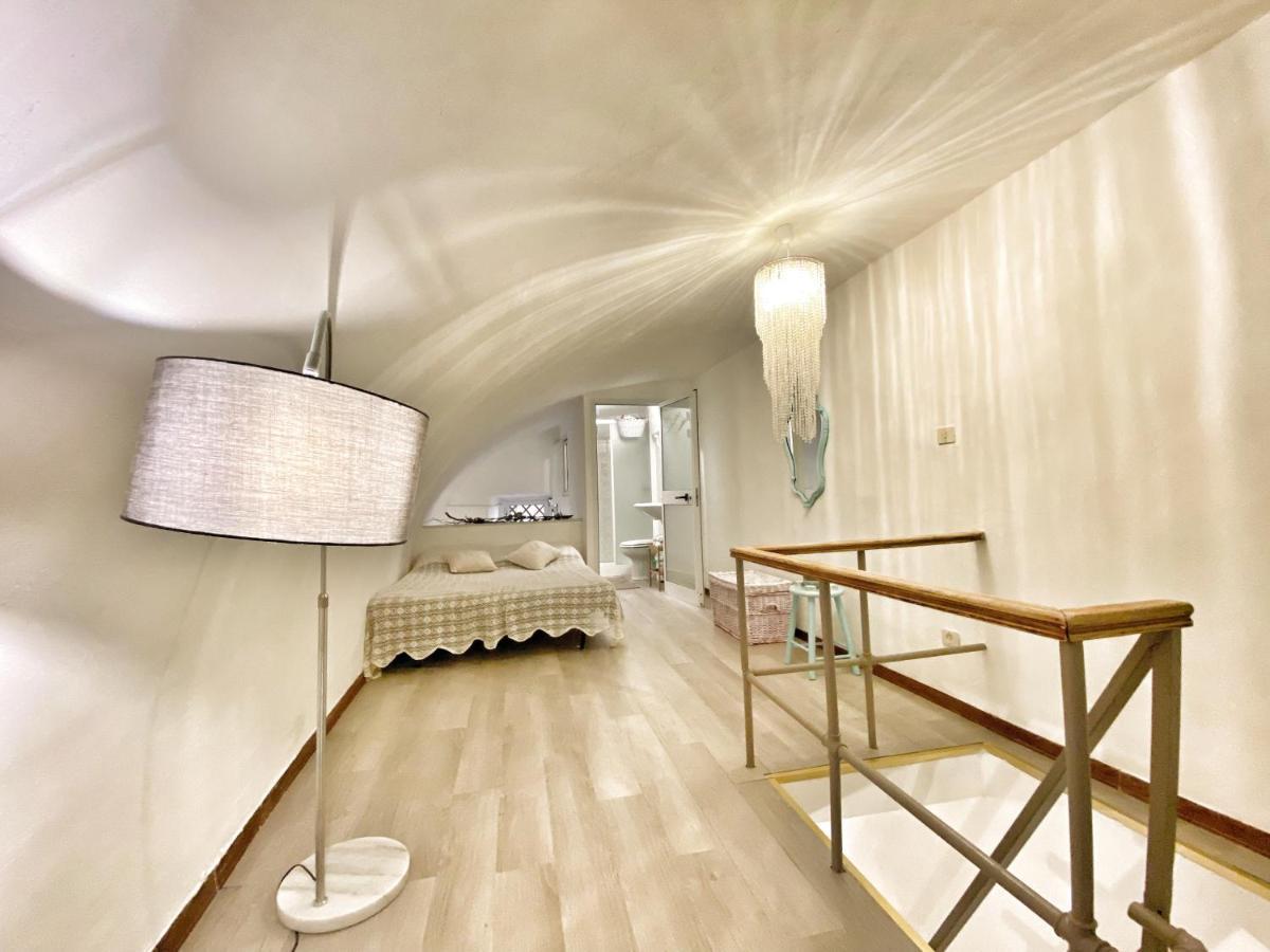 Omarea - Imperia Apartment Bagian luar foto